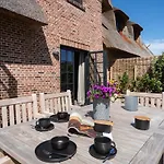 Moewe Deluxe Mit Eigener Sauna, Nur 300 Meter Zum Weststrand, Westerland, Sylt