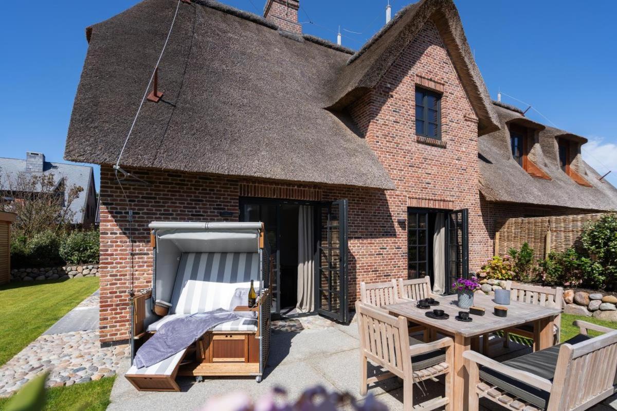 Ferienhaus Moewe Deluxe Mit Eigener Sauna, Nur 300 Meter Zum Weststrand, Westerland, Sylt *