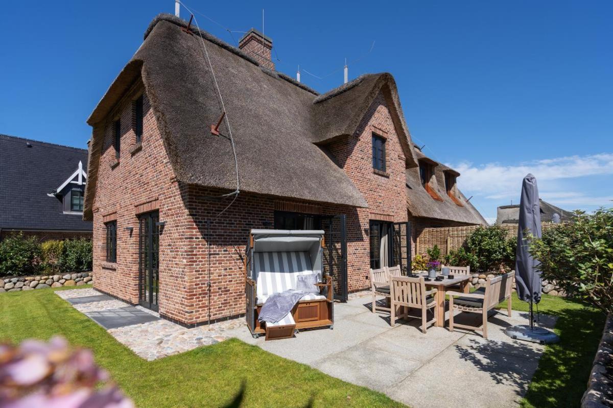 Ferienhaus Moewe Deluxe Mit Eigener Sauna, Nur 300 Meter Zum Weststrand, Westerland, Sylt *